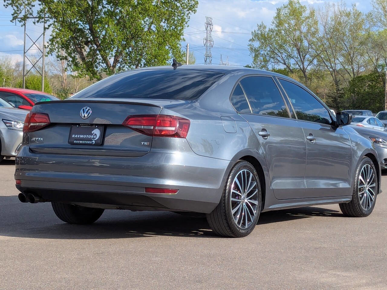 Used 2016 Volkswagen Jetta Sport FWD image 11