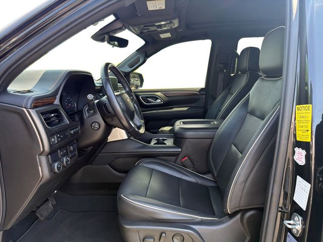 Used 2021 Chevrolet Suburban Premier w/ Premium Package RWD image 10