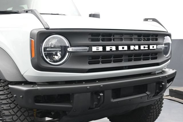 Certified 2021 Ford Bronco Black Diamond w/ Sasquatch Package AWD/4WD image 33