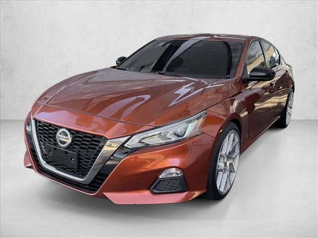 Used 2019 Nissan Altima 2.5 SR w/ SR Premium Package
