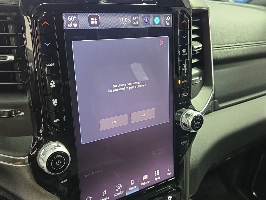 New 2026 RAM 2500 Laramie w/ Night Edition AWD/4WD image 21