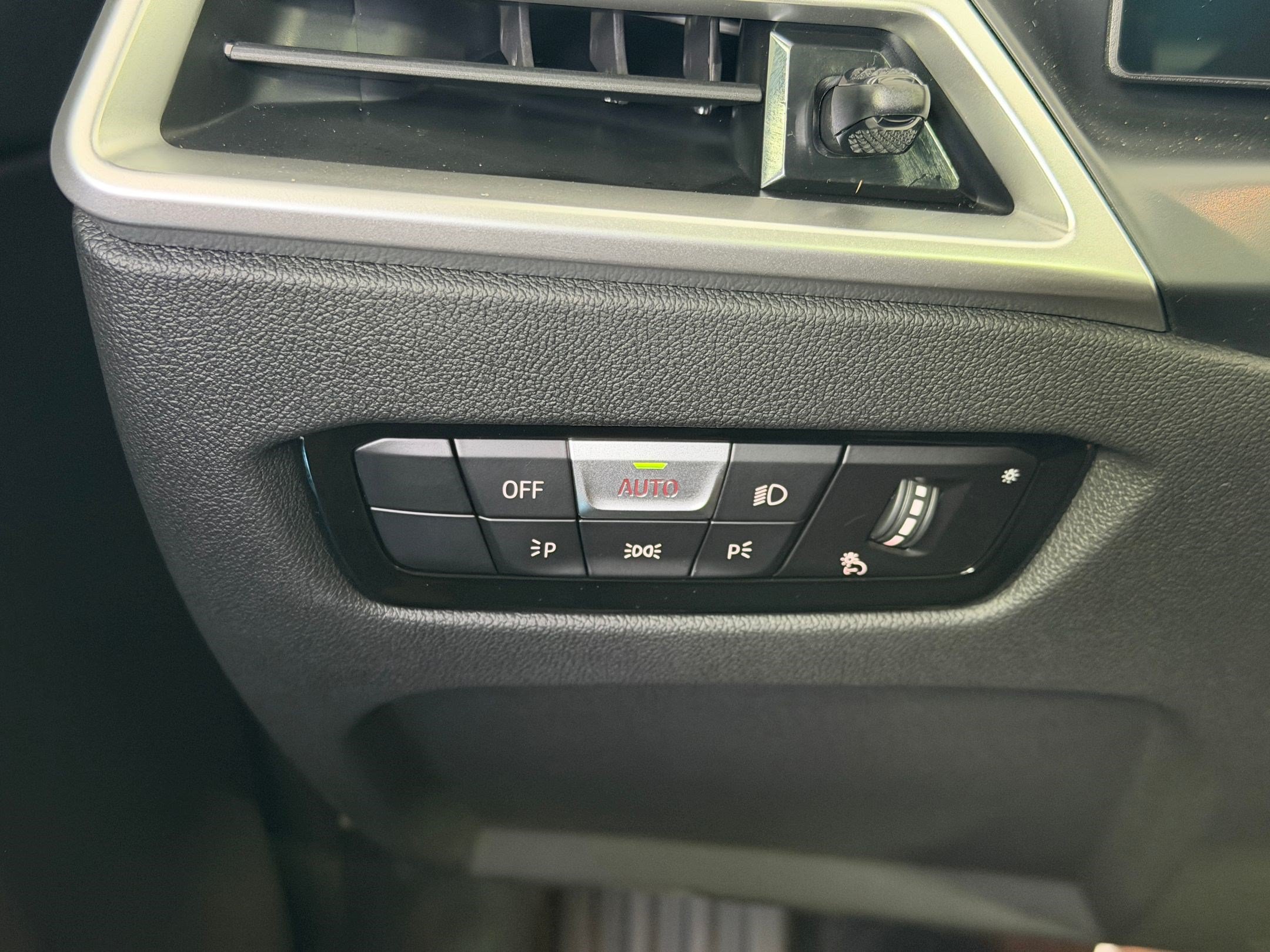 New 2026 BMW 230i Coupe w/ Premium Package RWD image 31