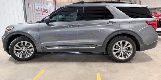 Used 2021 Ford Explorer XLT w/ Equipment Group 202A RWD image 7