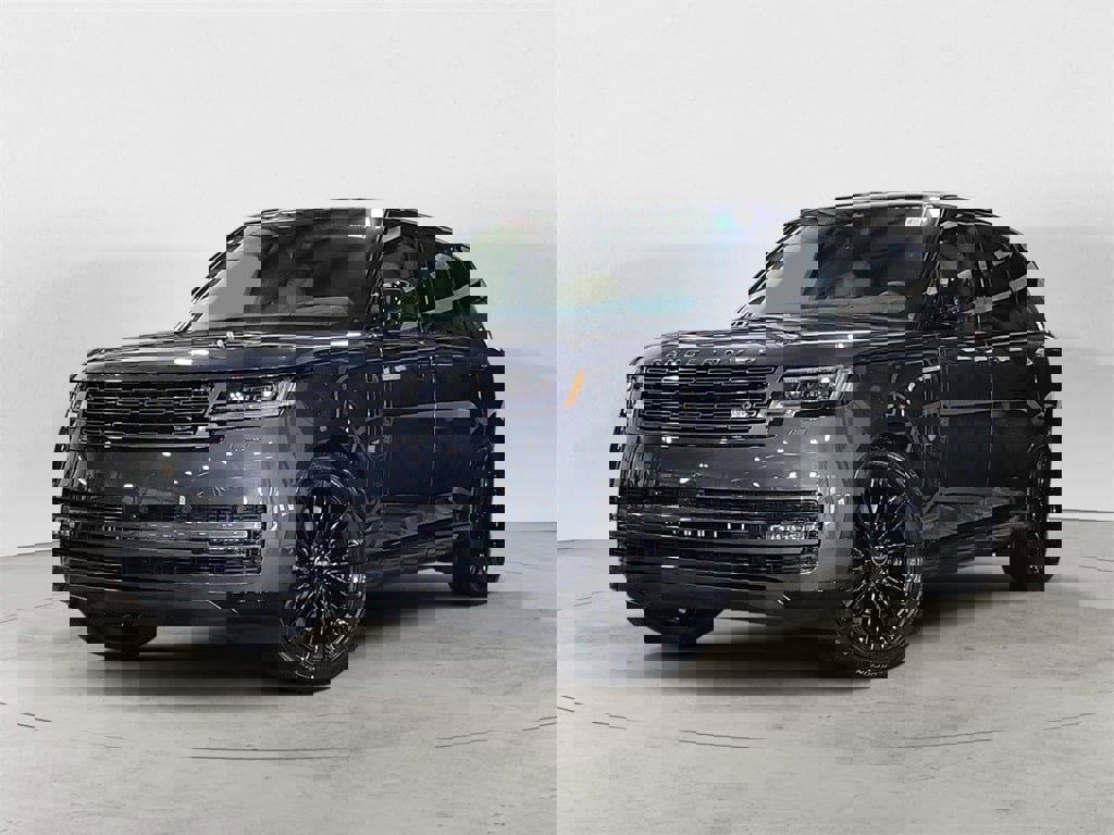 New 2025 Land Rover Range Rover Long Wheelbase SE