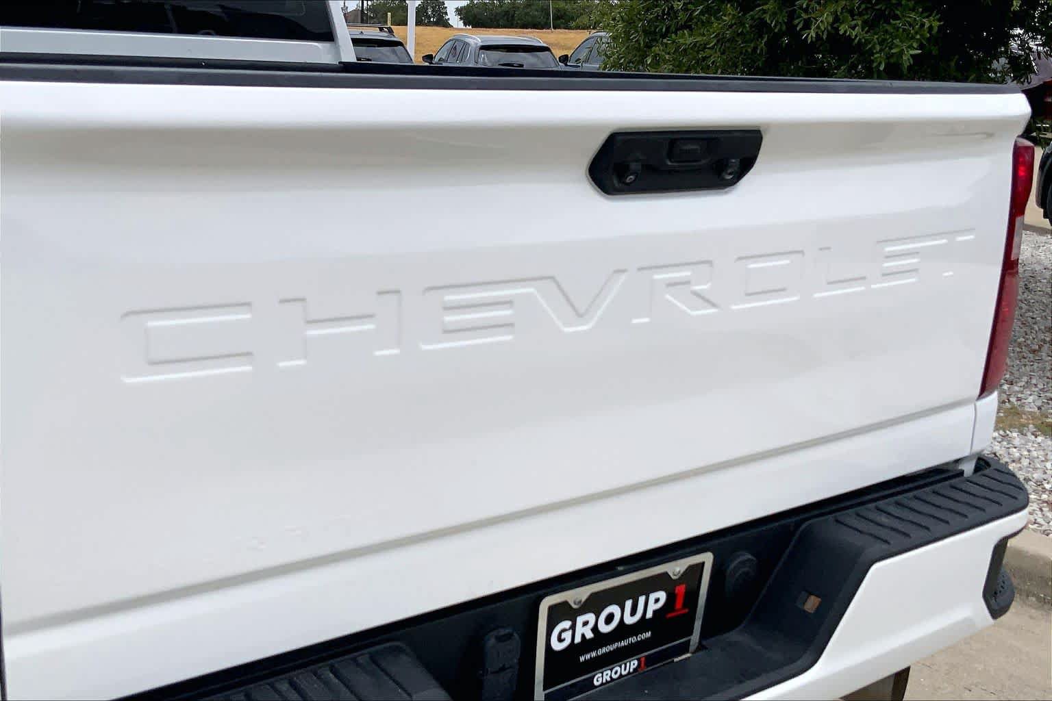 Used 2024 Chevrolet Silverado 2500 LT AWD/4WD image 31