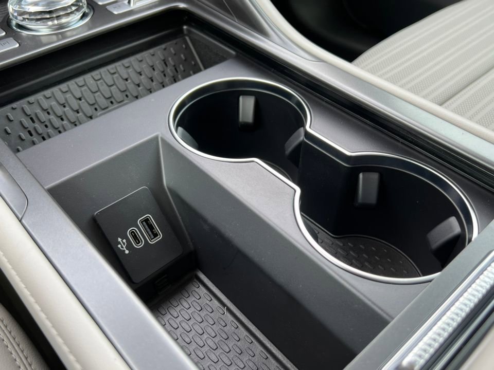 New 2026 Lincoln Nautilus Reserve w/ Jet Appearance Package AWD/4WD image 25