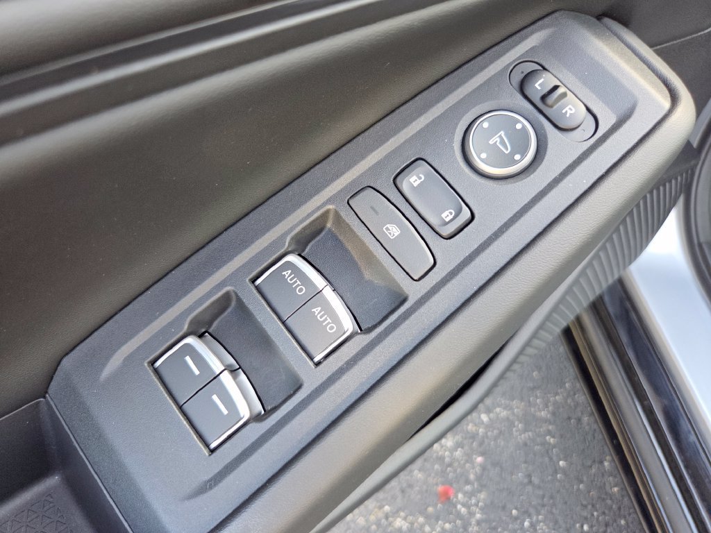 Used 2024 Honda Accord EX-L image 33