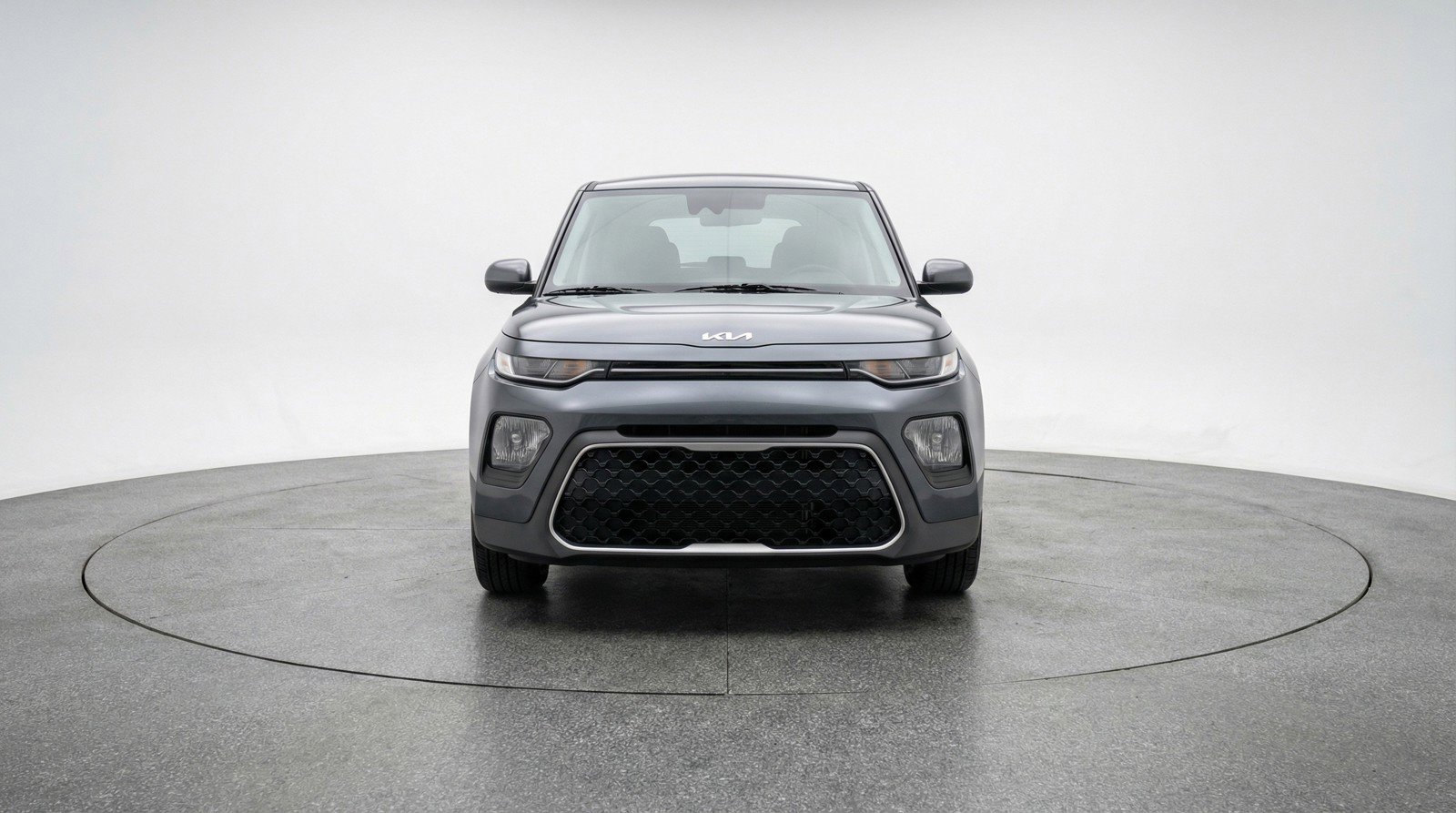 Used 2025 Kia Soul LX w/ LX Technology Package image 2