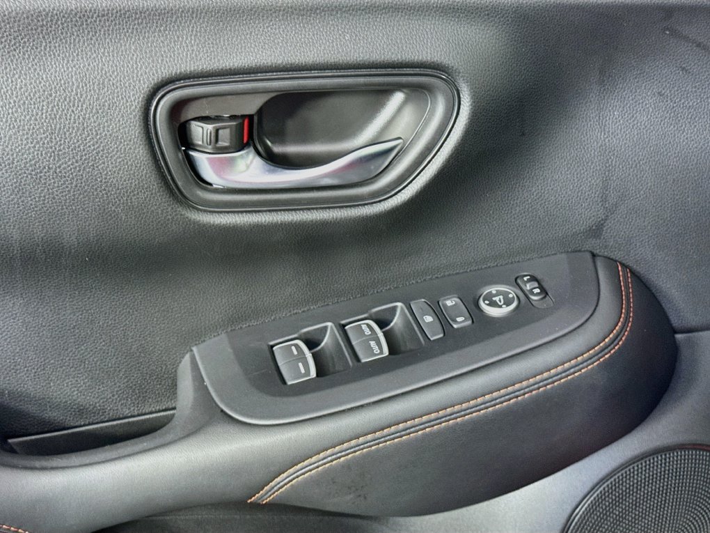 Used 2025 Honda HR-V Sport image 23