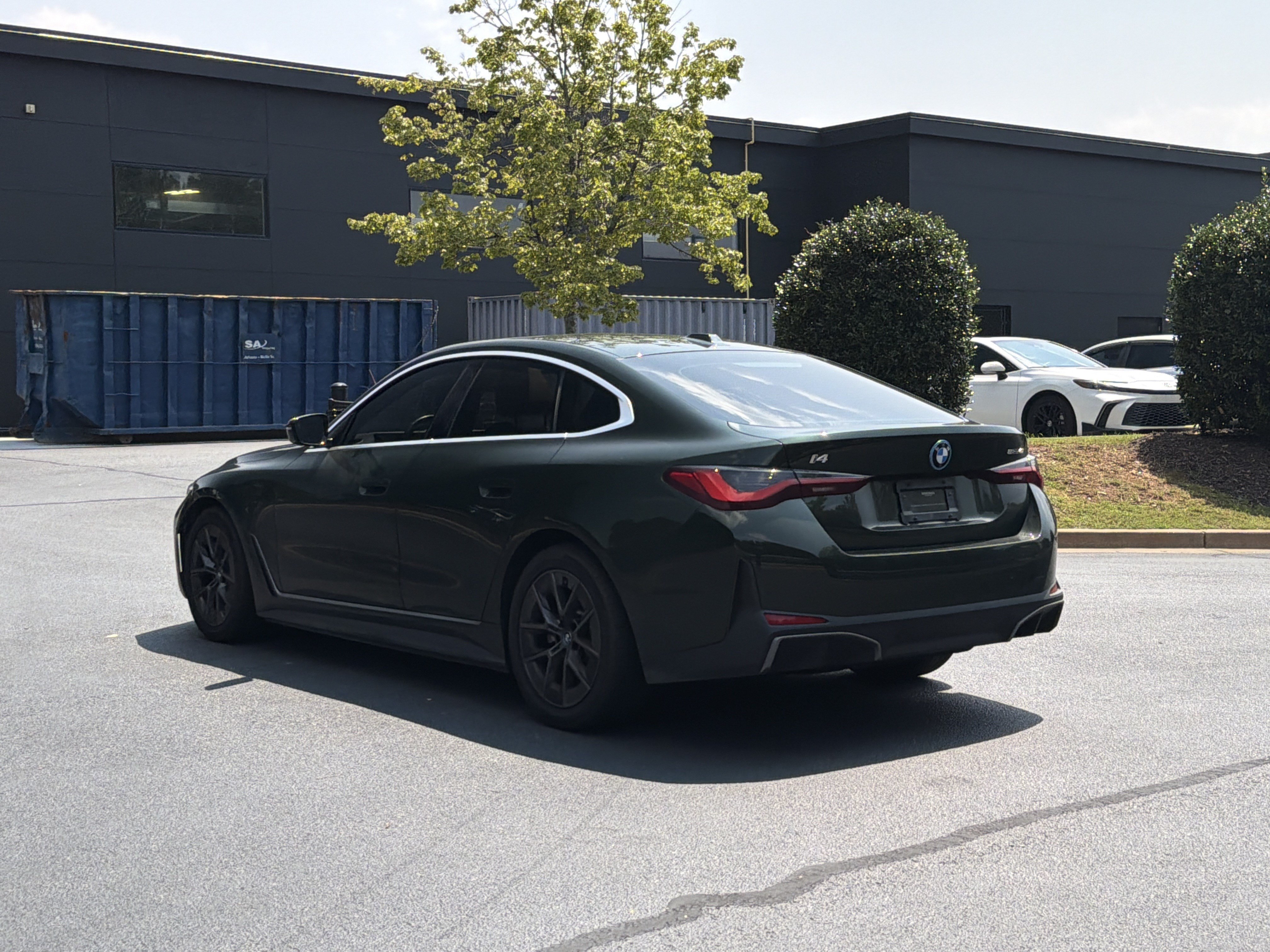 Used 2023 BMW i4 eDrive40 w/ Premium Package RWD image 15