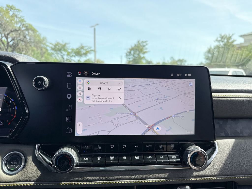 Used 2025 Chevrolet Colorado ZR2 image 18