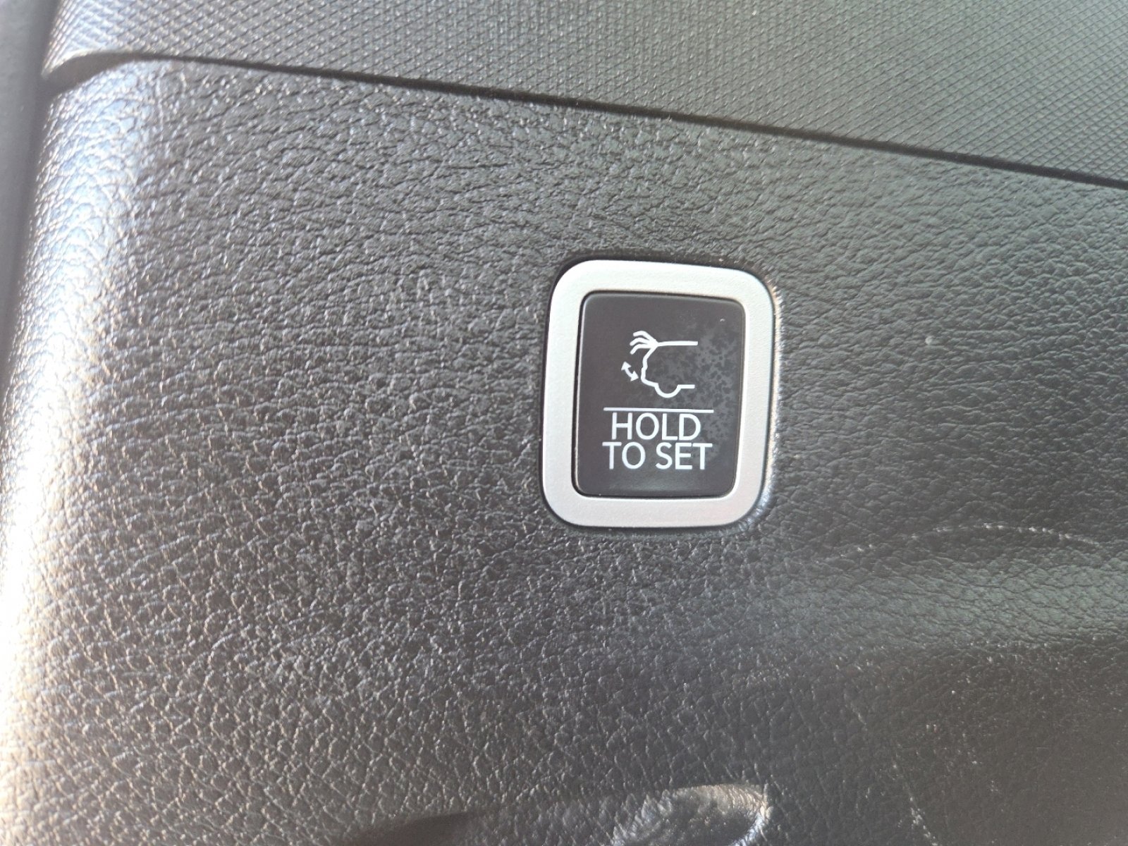 Used 2024 Jeep Grand Wagoneer L Series II w/ Quick Order Packagew 28T image 21