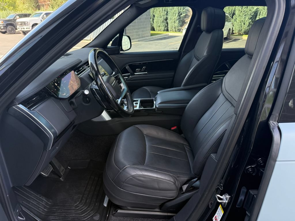 Used 2023 Land Rover Range Rover SE AWD/4WD image 18