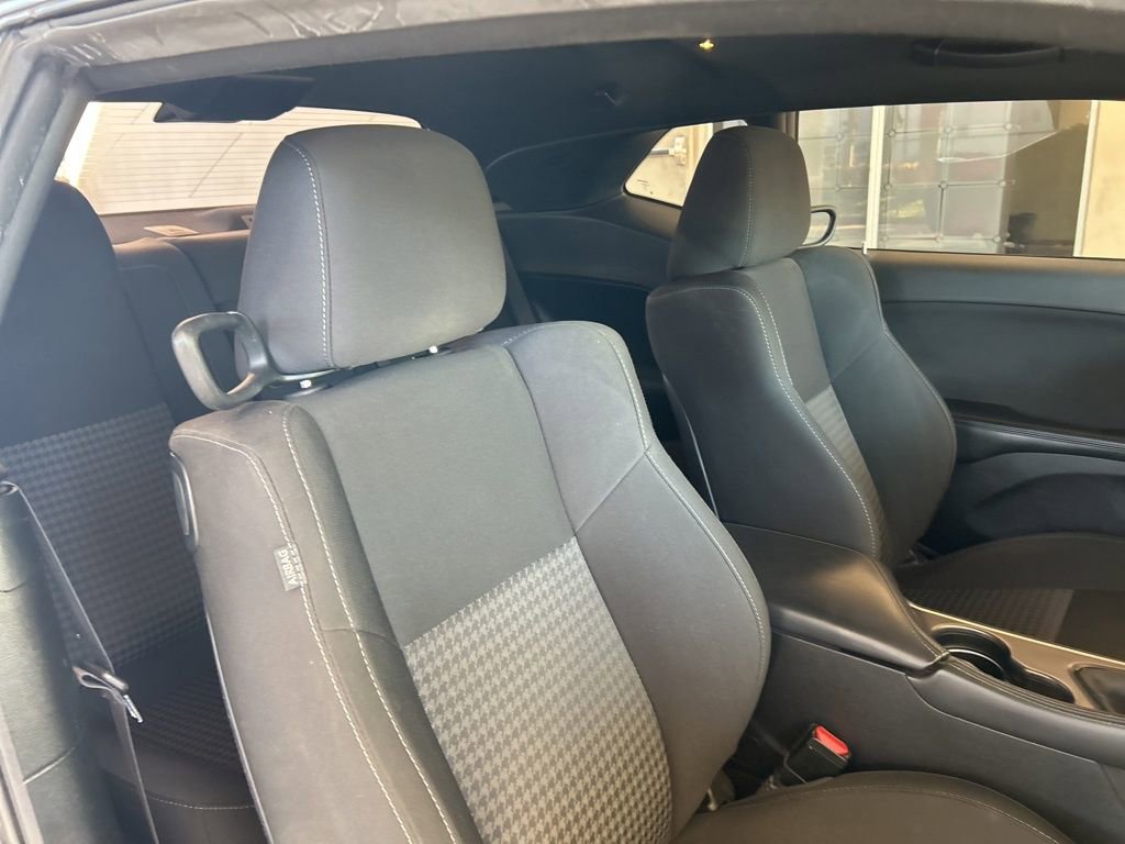 Used 2019 Dodge Challenger R/T w/ Performance Handling Group image 19