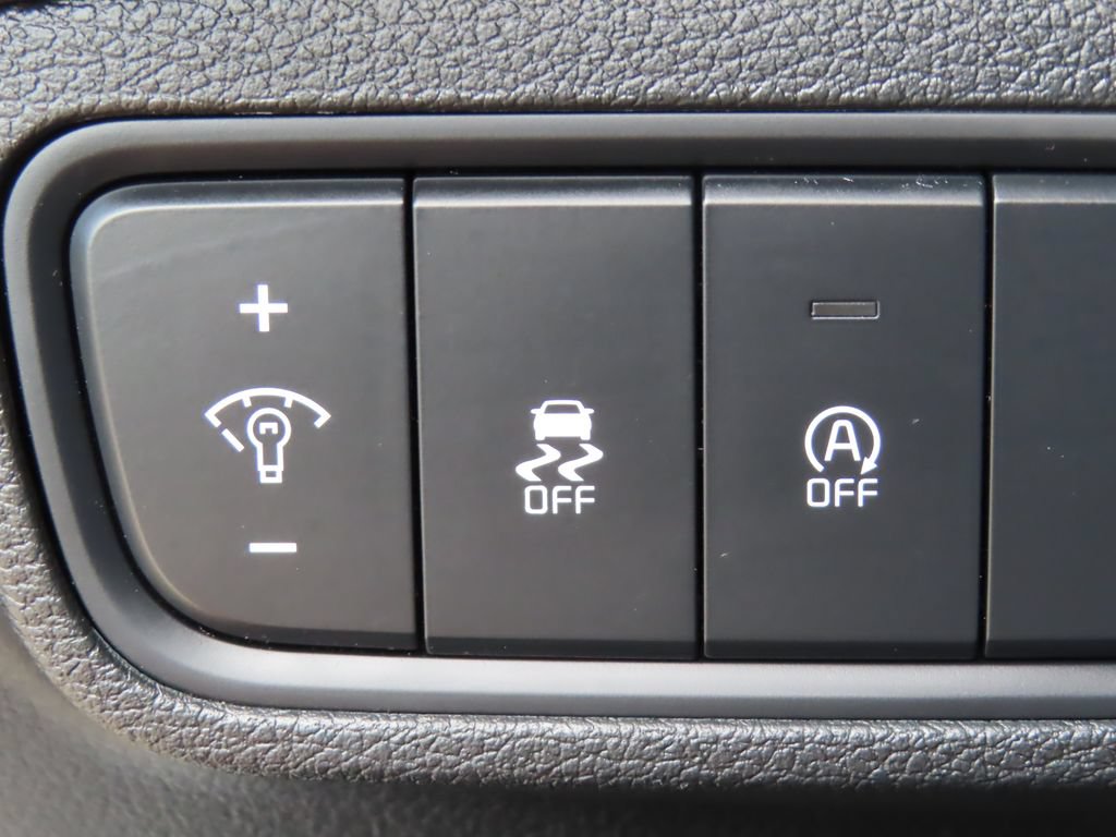 Certified 2024 Kia Soul LX w/ Option Group 015 FWD image 9