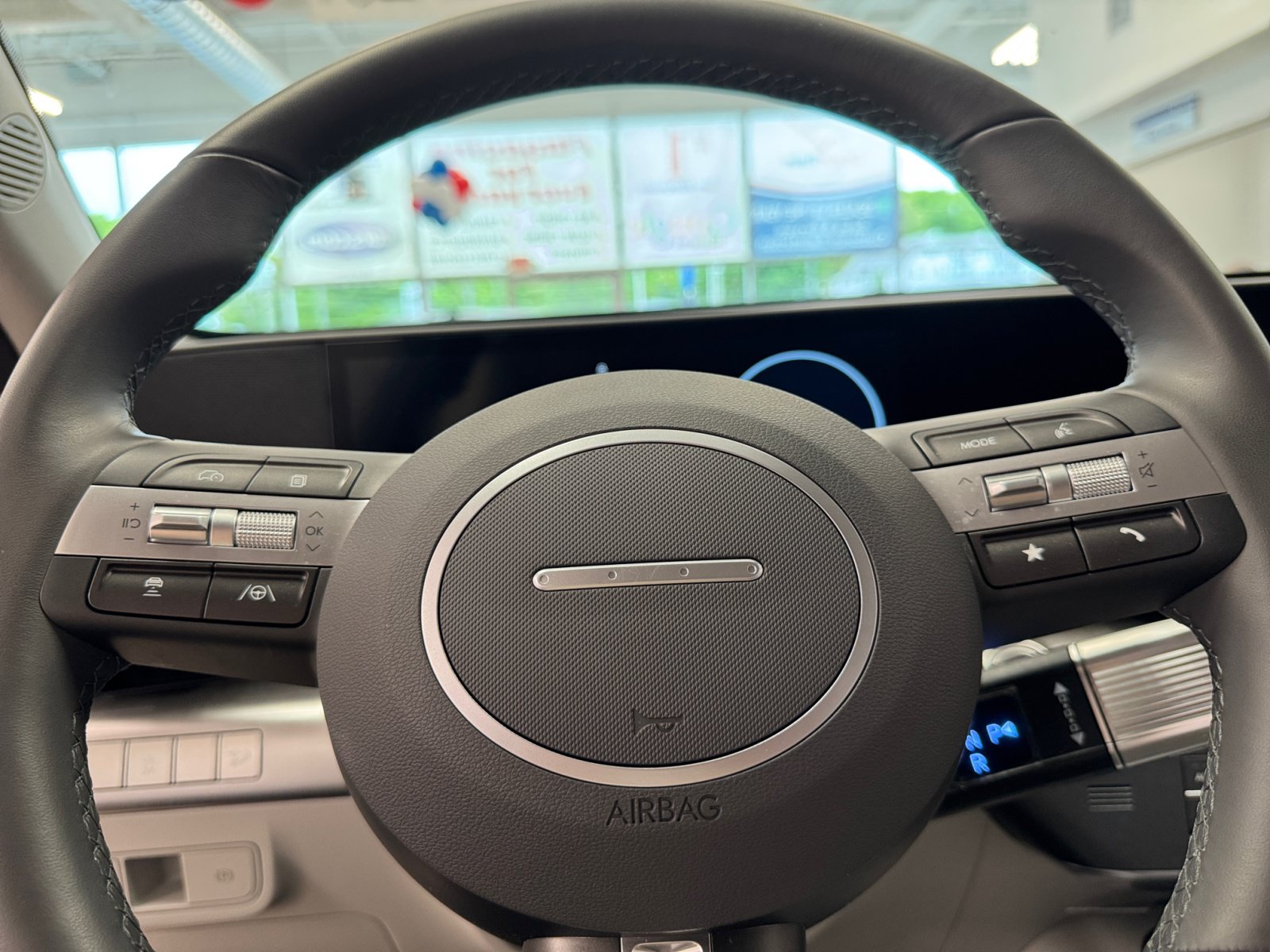 New 2025 Hyundai Kona SEL AWD/4WD image 24