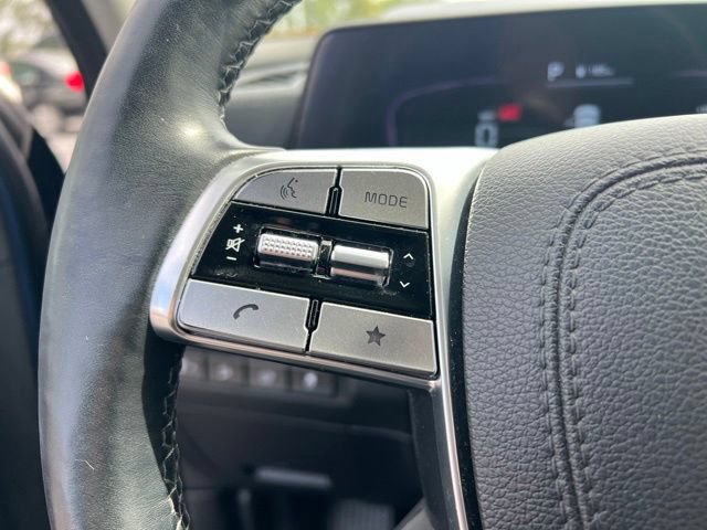 Certified 2024 Kia Telluride EX w/ EX Captain's Chair Package AWD/4WD image 16