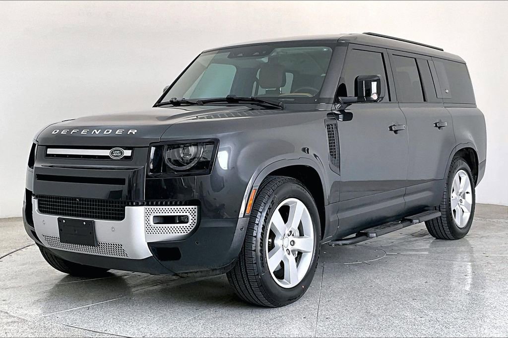 Used 2023 Land Rover Defender 130 First Edition image 44