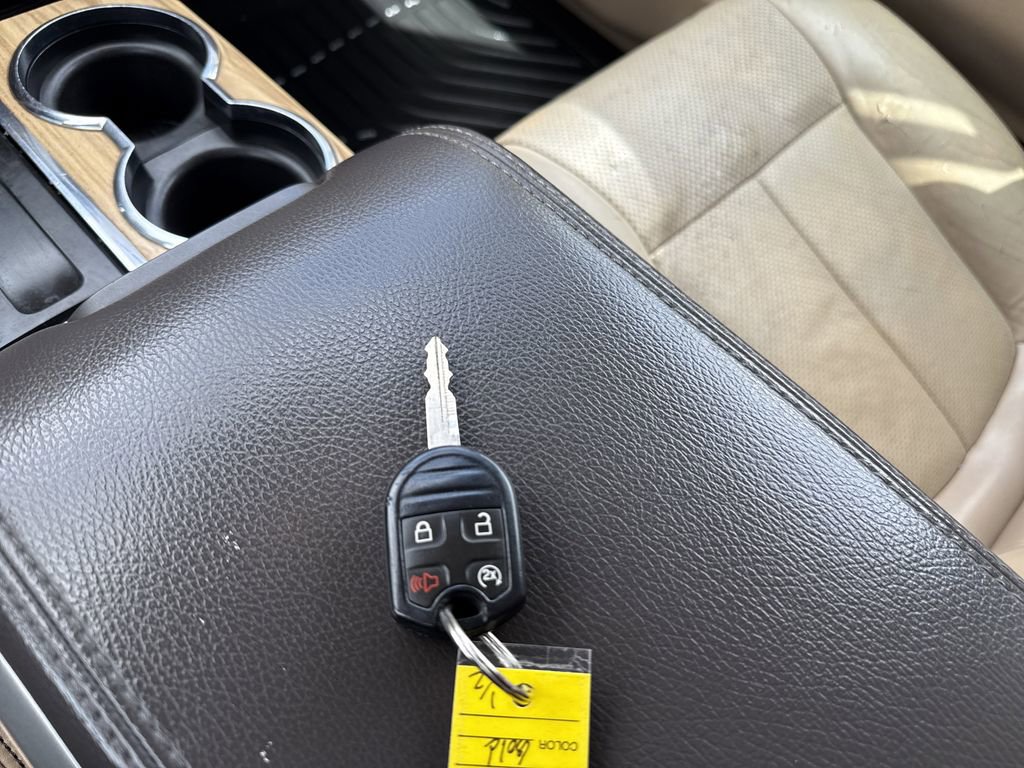 Used 2011 Ford F150 Lariat w/ Lariat Chrome Pkg AWD/4WD image 27
