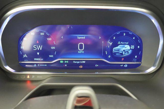 Used 2024 Chevrolet Tahoe High Country w/ Advanced Technology Package image 14