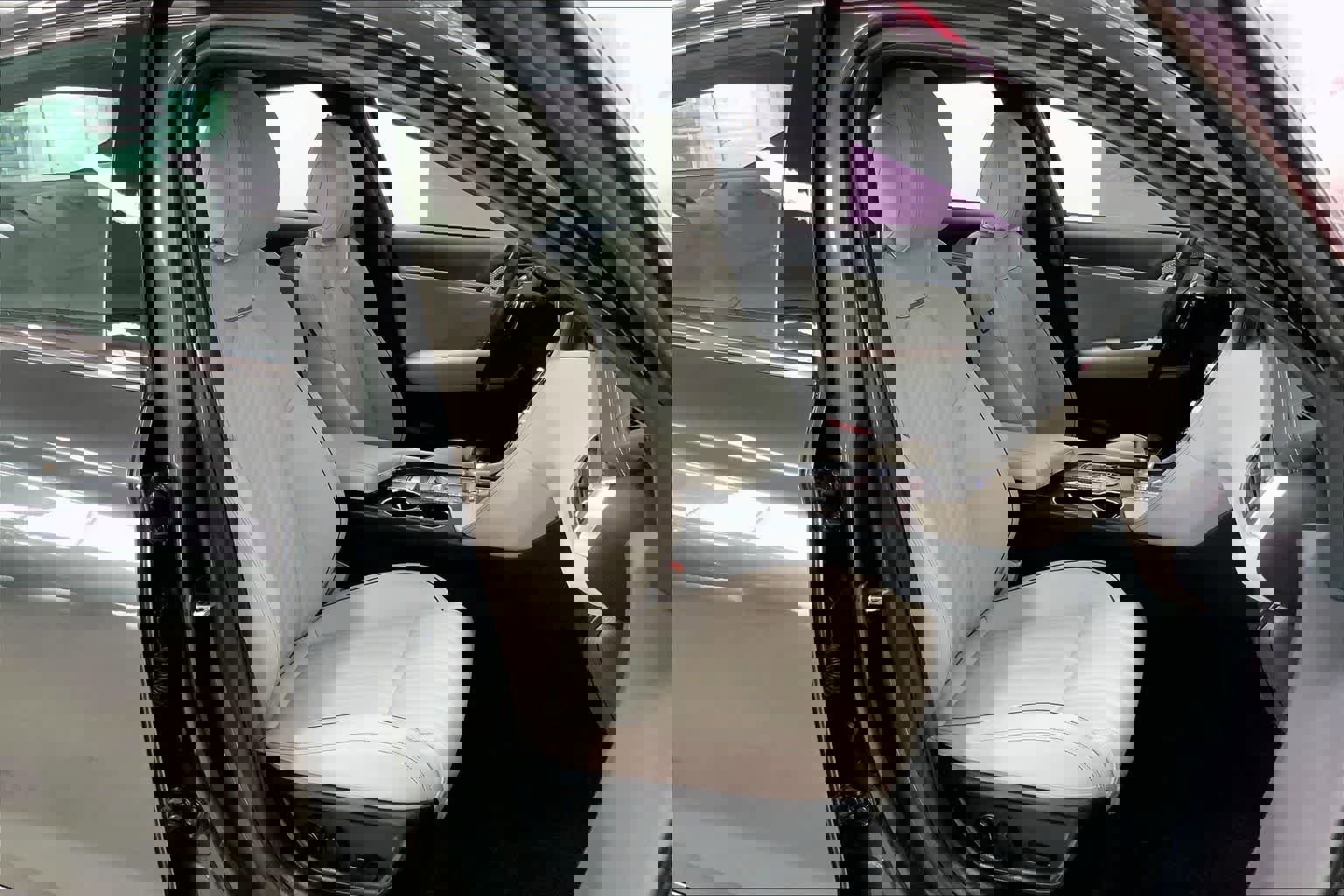 Used 2023 Genesis G70 2.0T w/ Sport Prestige Package image 12