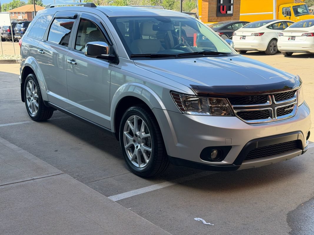 Used 2014 Dodge Journey Limited w/ Flexible Seating Group FWD image 18