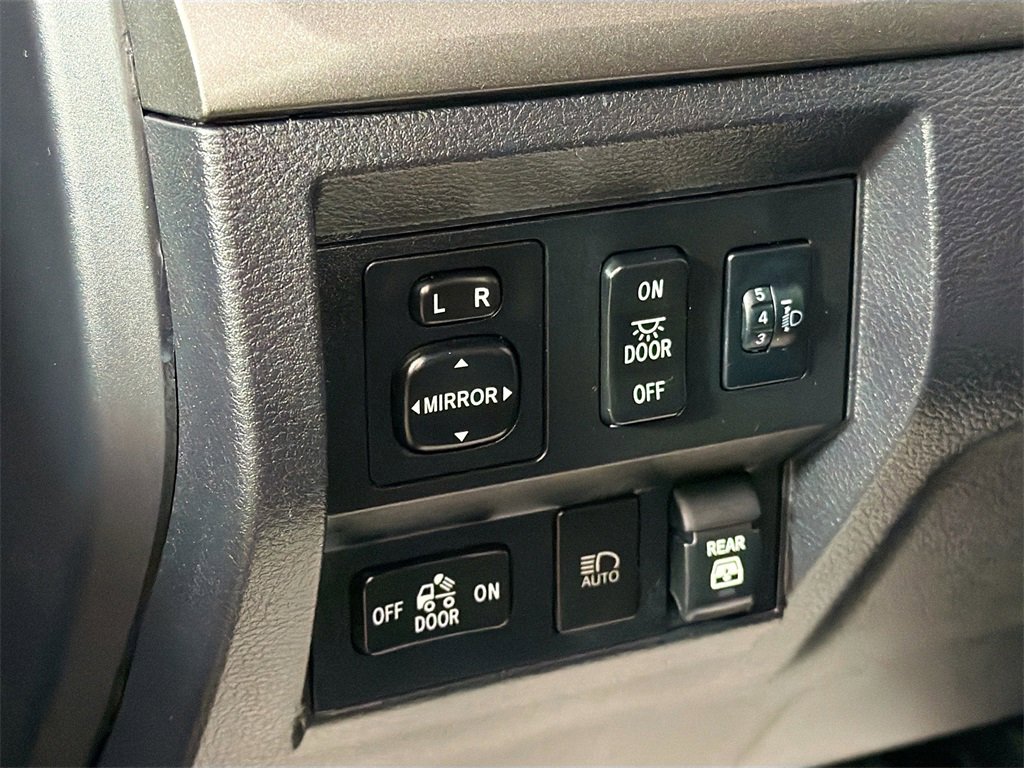 Used 2020 Toyota Tundra SR5 image 10