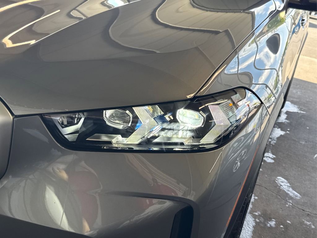 New 2026 BMW X5 sDrive40i image 16