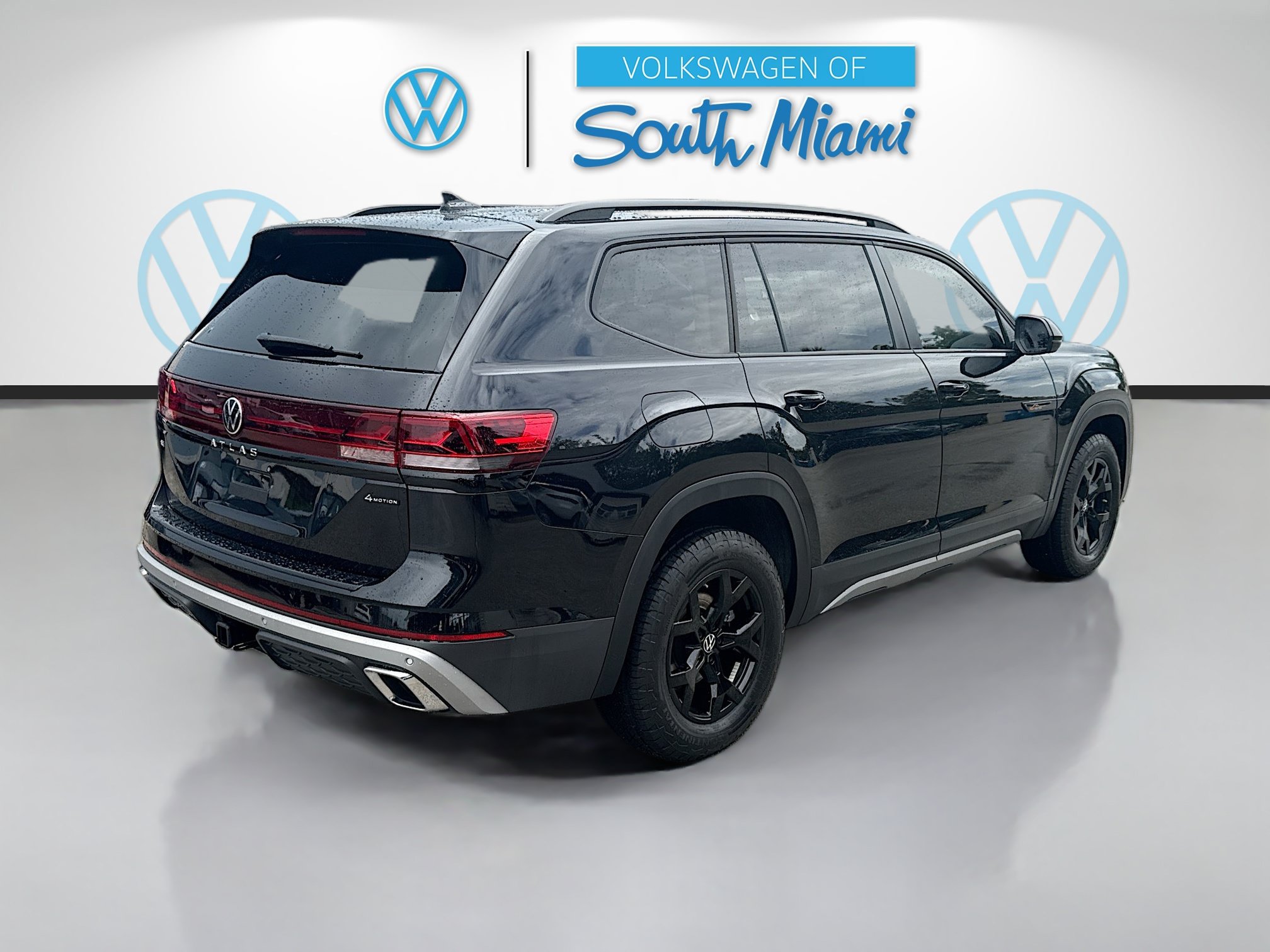 Certified 2026 Volkswagen Atlas Peak Edition AWD/4WD image 7