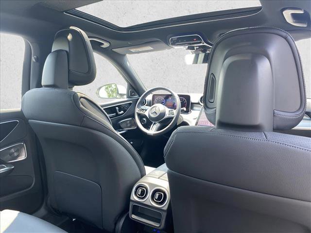 Used 2024 Mercedes-Benz C 300 Sedan image 22
