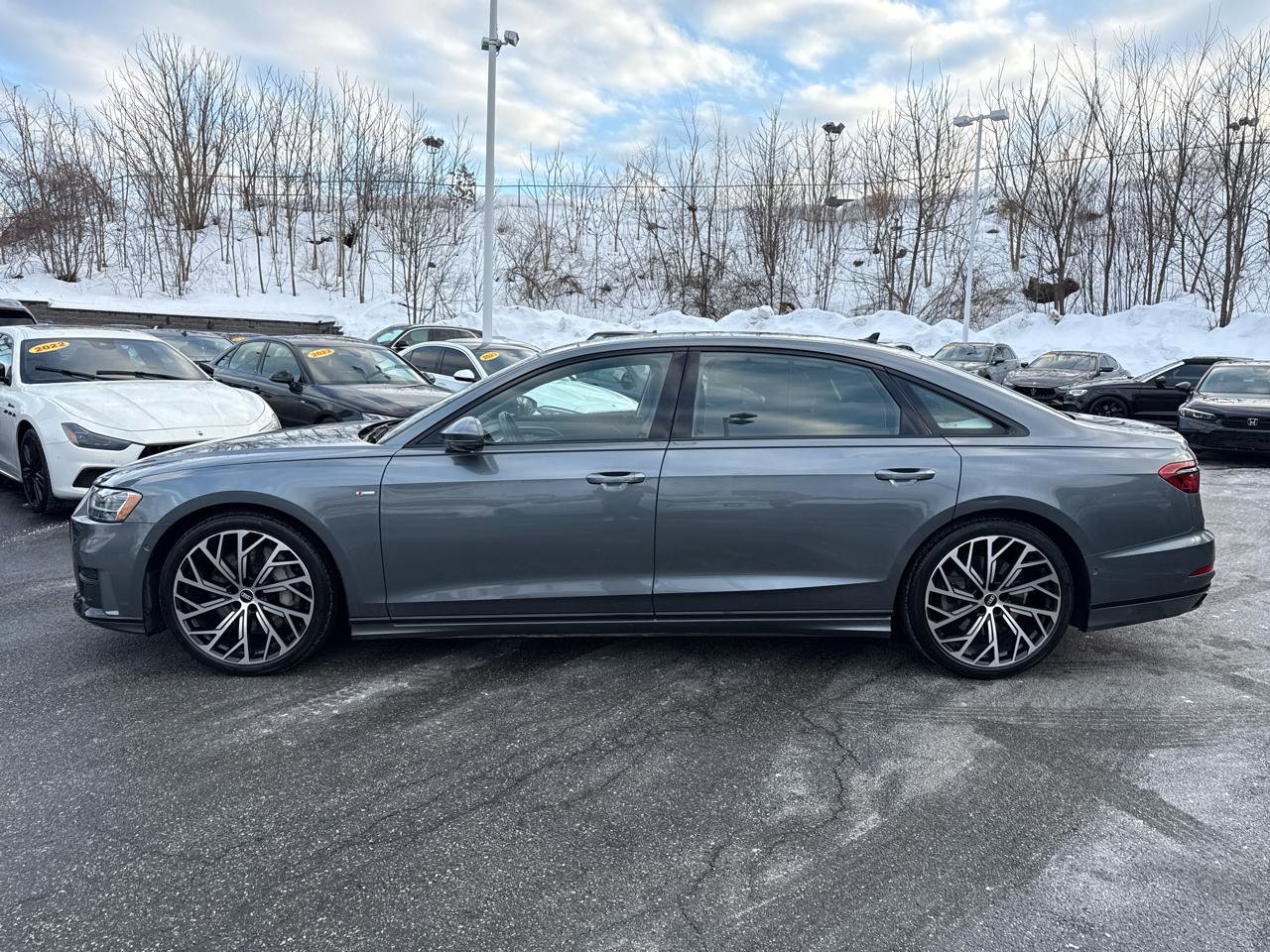 Used 2021 Audi A8 L 3.0T w/ Executive Plus Package image 4