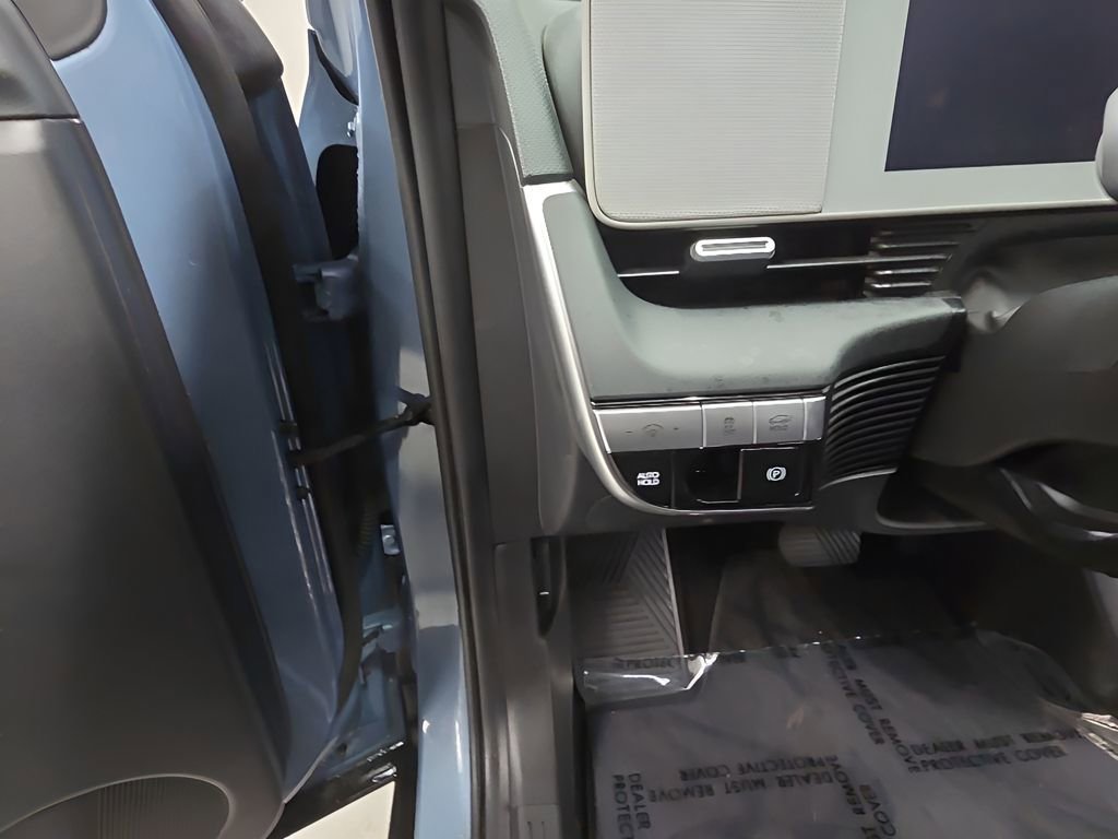 Certified 2024 Hyundai Ioniq 5 SEL RWD image 11