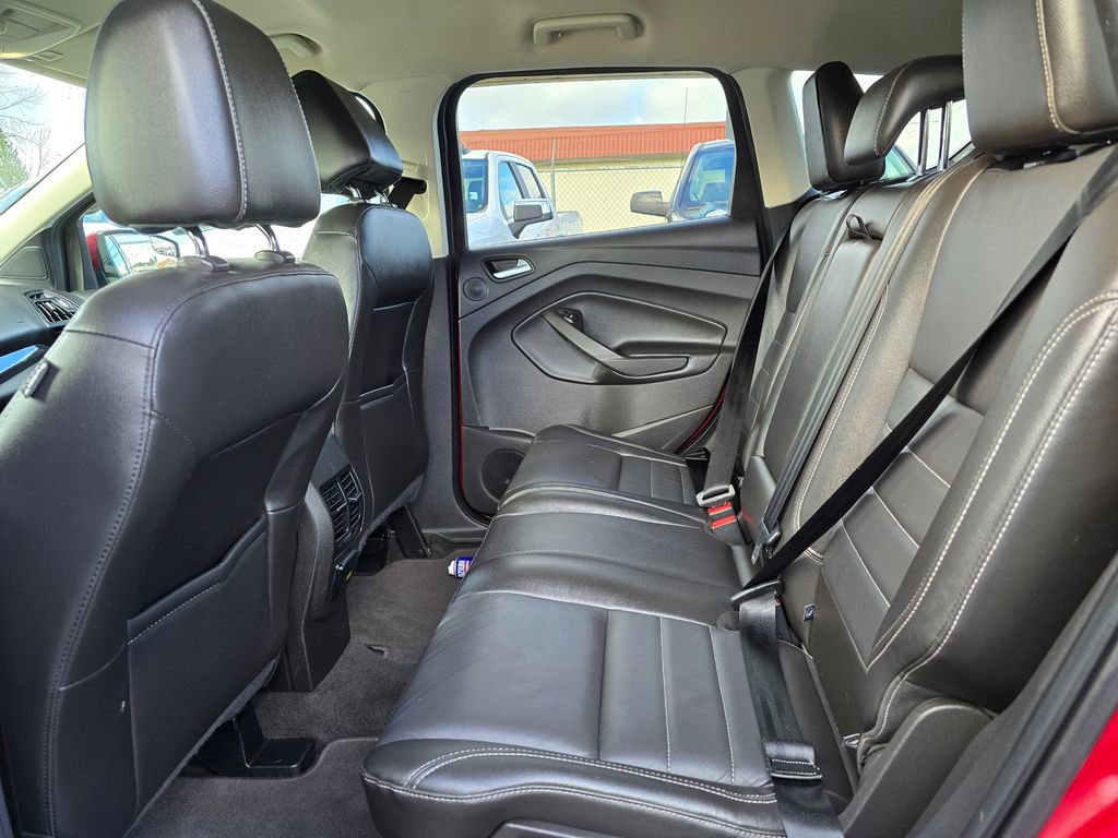 Used 2015 Ford Escape Titanium AWD/4WD image 15