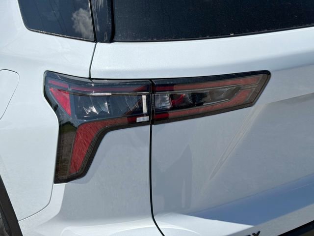 New 2026 Chevrolet Equinox RS FWD image 11