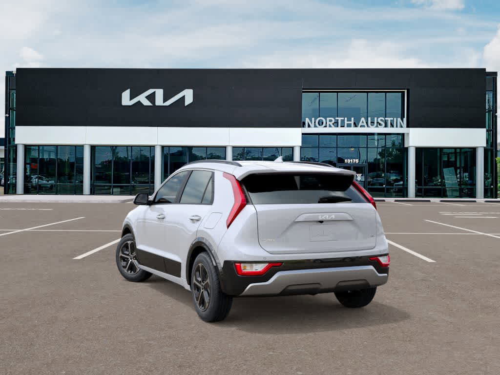 New 2025 Kia Niro SX image 4