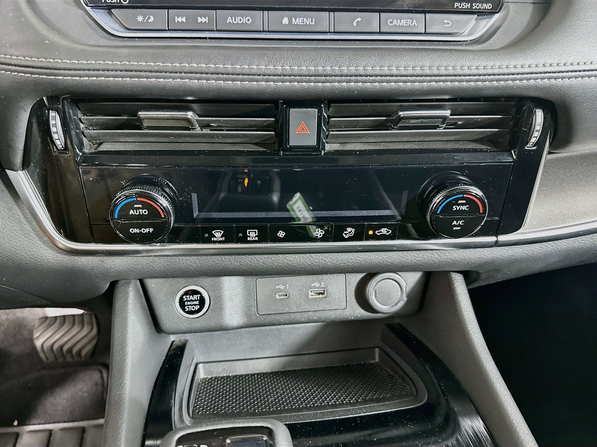 Used 2021 Nissan Rogue SV FWD image 23