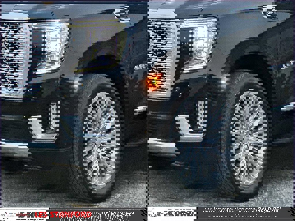 Certified 2024 GMC Yukon XL Denali image 9