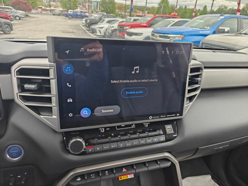 Used 2024 Toyota Sequoia Limited w/ Tow Technology Package AWD/4WD image 15
