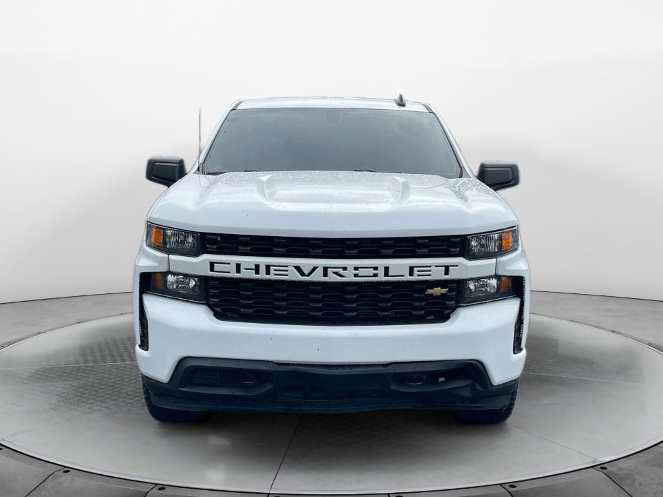 Used 2022 Chevrolet Silverado 1500 Custom image 2