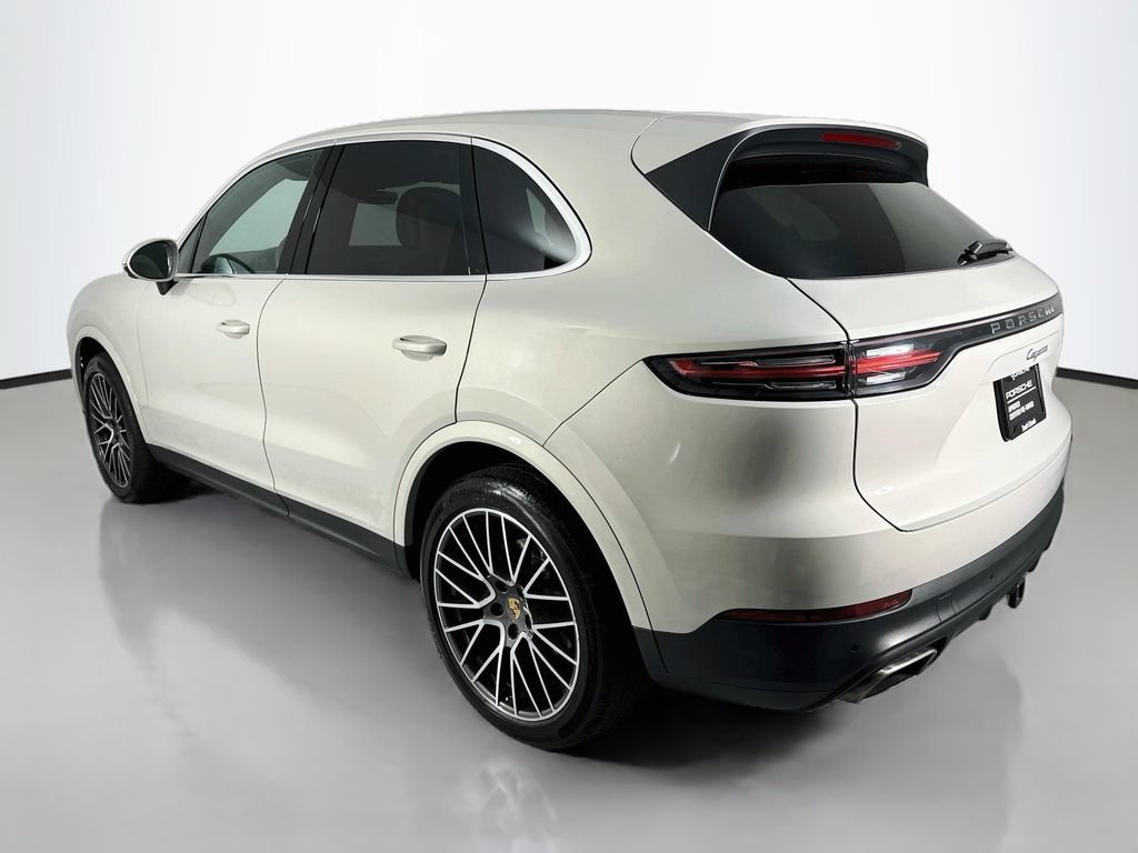 Used 2021 Porsche Cayenne AWD/4WD image 3