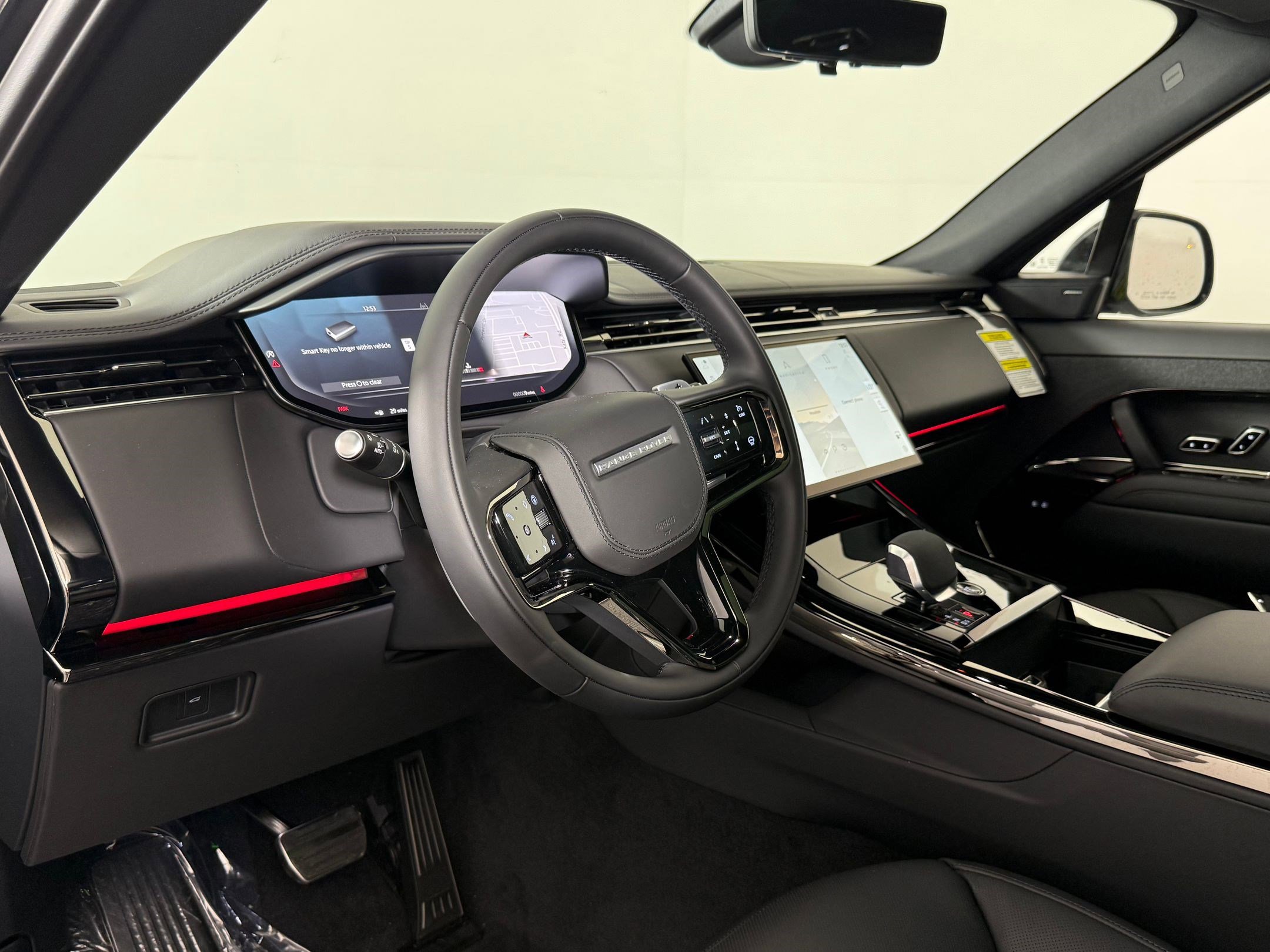 New 2026 Land Rover Range Rover Sport Dynamic SE AWD/4WD image 4