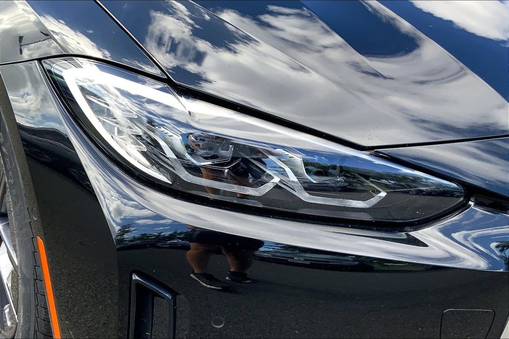 Used 2023 BMW i4 eDrive40 w/ Parking Assistance Package RWD image 27
