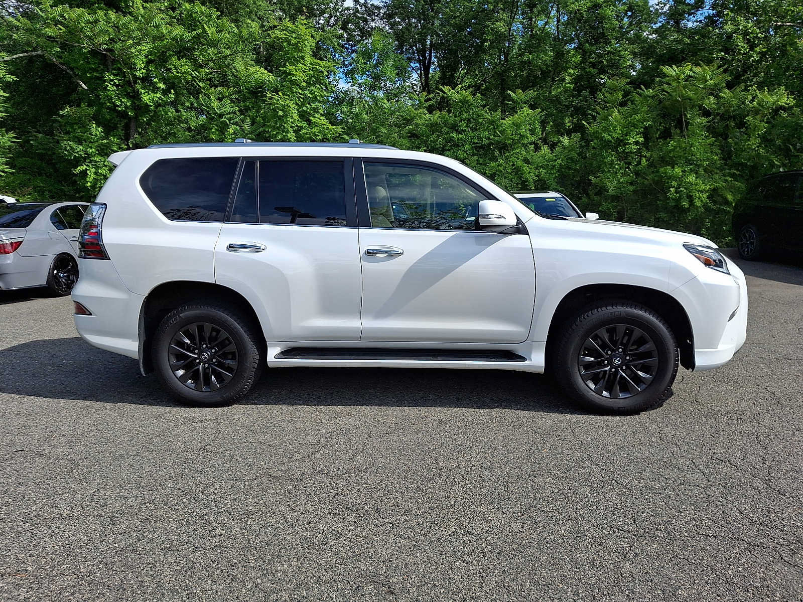 Used 2020 Lexus GX 460 Premium w/ Premium Package AWD/4WD image 8
