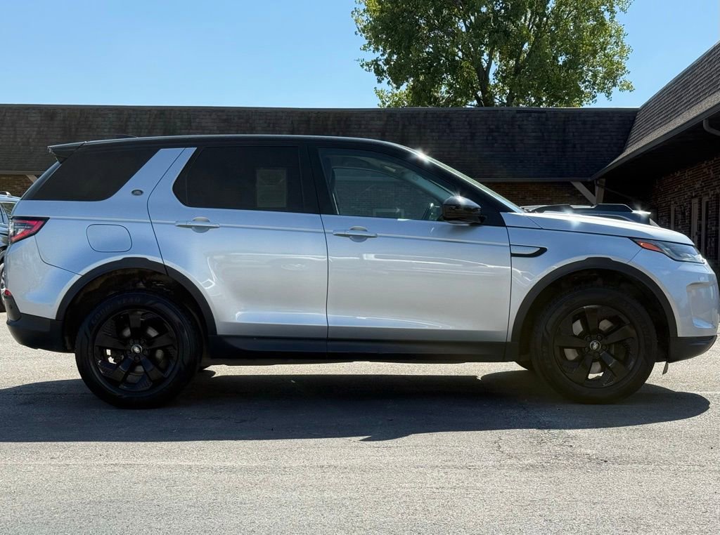 Used 2020 Land Rover Discovery Sport SE image 7