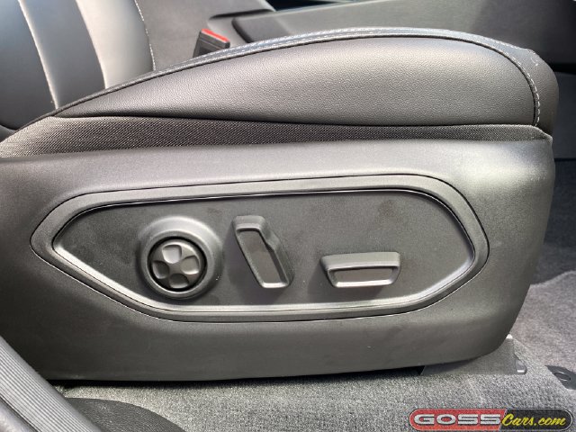 New 2026 Jeep Grand Cherokee Limited w/ Limited Altitude Package AWD/4WD image 7