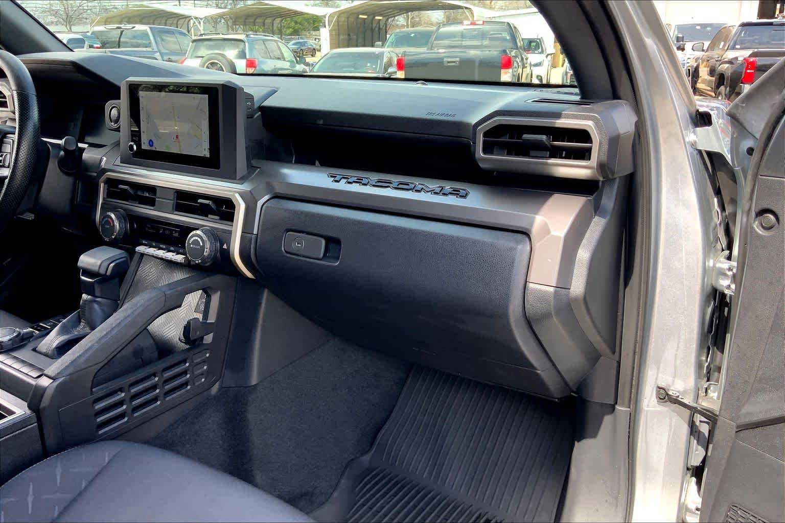 Used 2024 Toyota Tacoma SR5 image 18