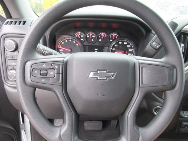Used 2025 Chevrolet Silverado 1500 Custom Trail Boss AWD/4WD image 20