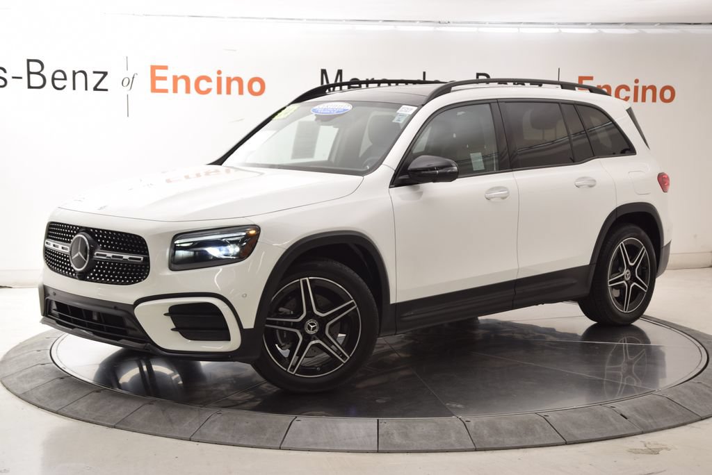 Certified 2024 Mercedes-Benz GLB 250 4MATIC w/ Pinnacle Package image 2