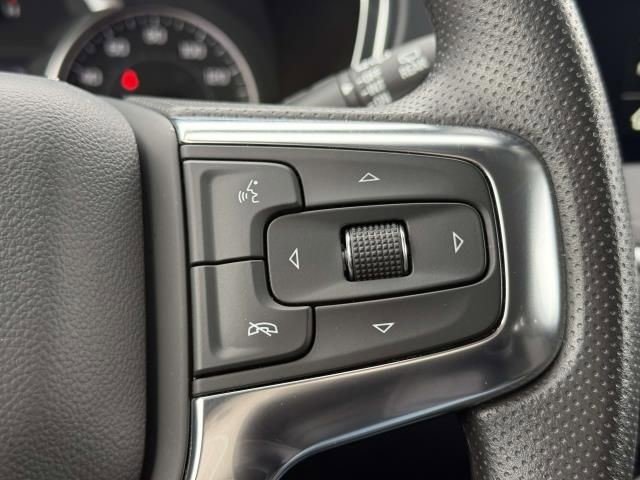 Certified 2025 Chevrolet Blazer LT image 25