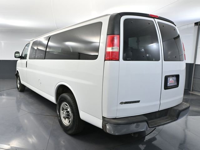 Used 2017 Chevrolet Express 3500 LT w/ LT Preferred Equipment Group image 7